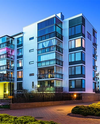 Diseño de interiores con cristalería para hoteles