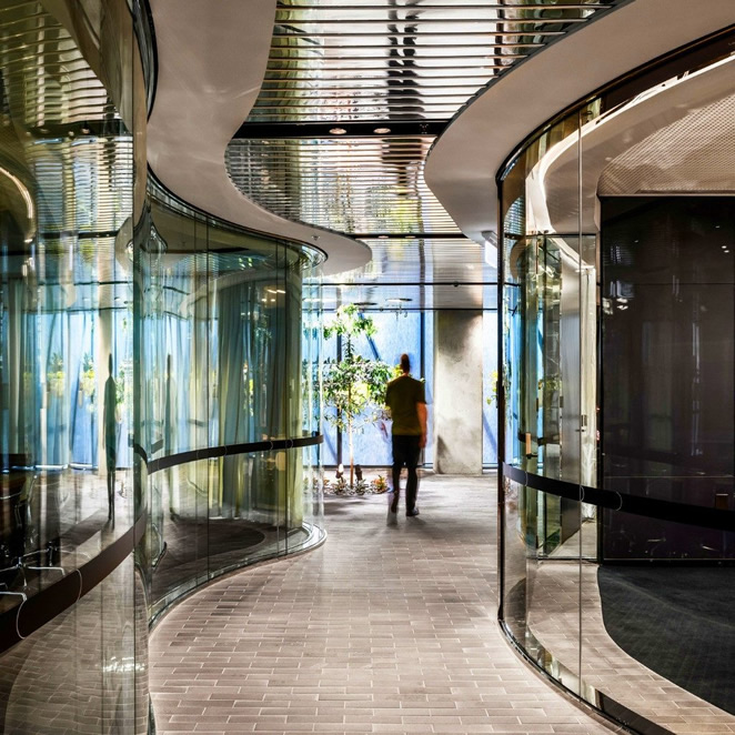 Curvados de cristal en Barcelona