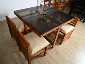 Qué cristal poner encima de una mesa para protegerla